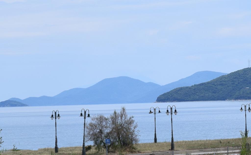 Littore Maris Nea Vrasna Exterior foto